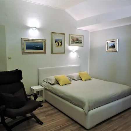 Bruno Centre And Апартаменты