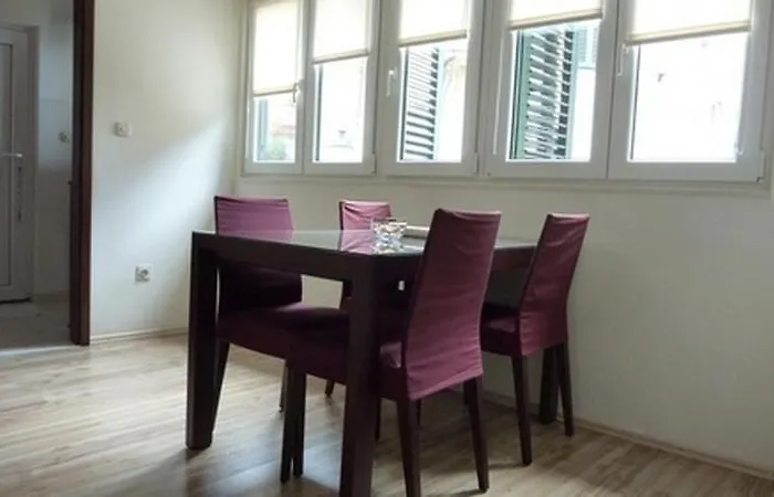 Bruno Centre And Apartment